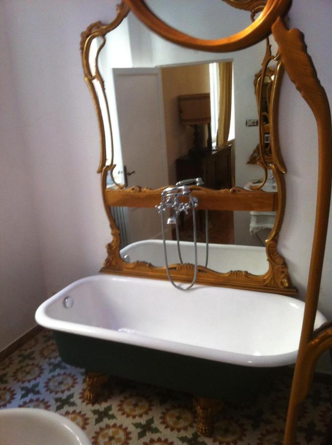 B&B La Fontanina Siena Bagian luar foto