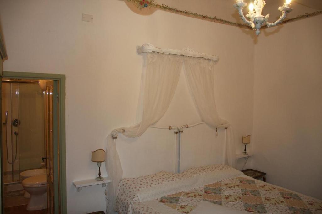 B&B La Fontanina Siena Bagian luar foto